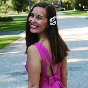 Meet your Posher, Allison